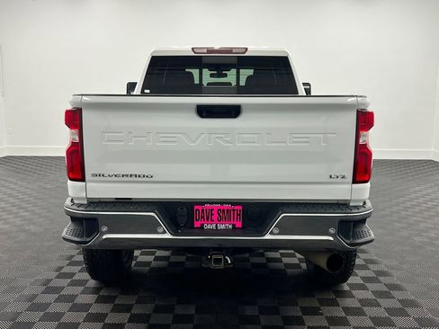 Used 2020 Chevrolet Silverado 2500 LTZ w/ LTZ Plus Package image 9