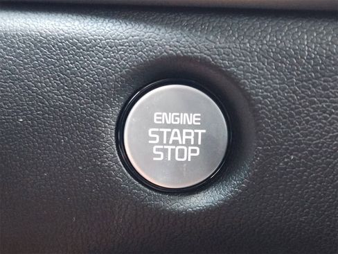 New 2026 Kia Sorento S image 18