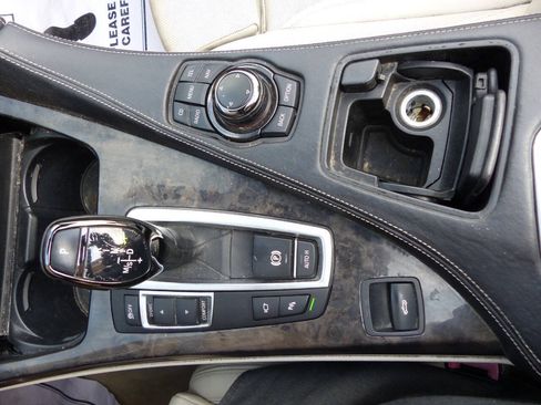 Used 2012 BMW 650i Convertible RWD image 62