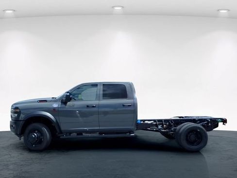 New 2026 RAM 4500 Tradesman AWD/4WD image 5