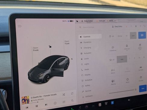 Used 2019 Tesla Model 3 Long Range image 31