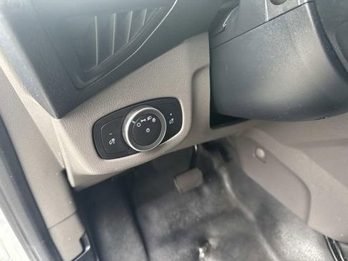 Used 2022 Ford Transit Connect XL FWD image 21
