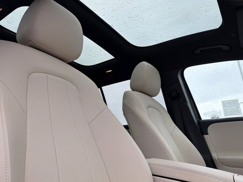 Certified 2025 Mercedes-Benz GLB 250 GLB 250 image 19