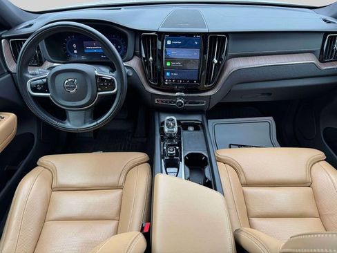 Used 2022 Volvo XC60 B5 Inscription w/ Advanced Package AWD/4WD image 14