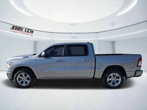 Used 2022 RAM 1500 Big Horn AWD/4WD image 6
