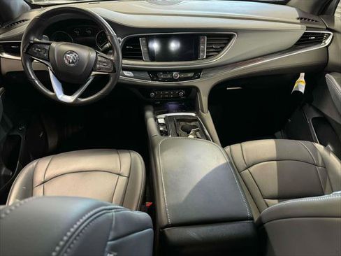 Certified 2024 Buick Enclave Essence w/ Experience Buick Package image 12