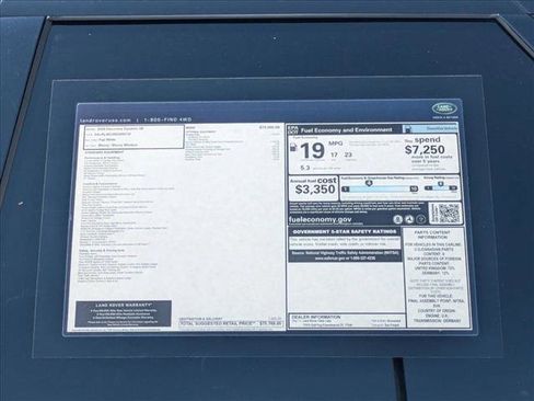 New 2025 Land Rover Discovery Dynamic SE image 18