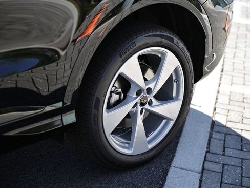 New 2026 Audi Q5 Premium AWD/4WD image 11