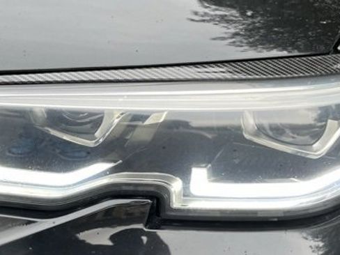 Used 2021 BMW 330i Sedan w/ M Sport Package image 13