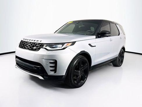 Used 2023 Land Rover Discovery S R-Dynamic image 3