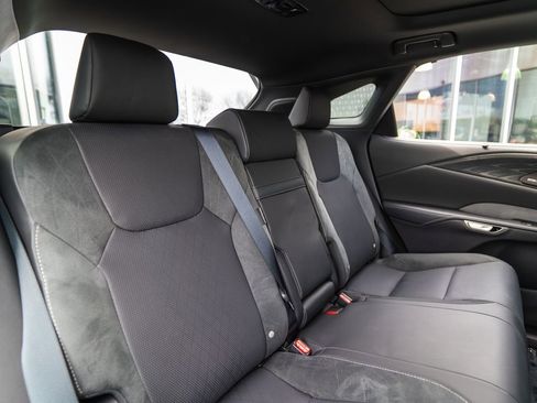 Used 2026 Lexus RX 450h AWD w/ Convenience Package image 37