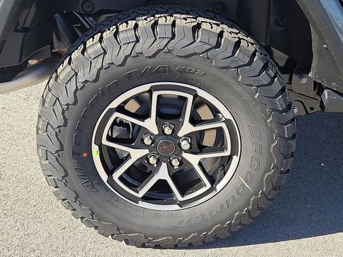 New 2026 Jeep Wrangler Unlimited Rubicon image 7