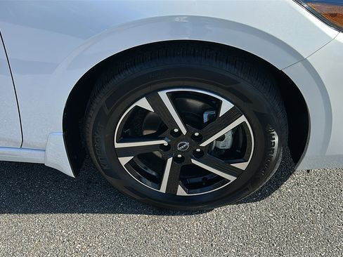 Certified 2024 Nissan Sentra SV w/ All-Weather Package FWD image 8