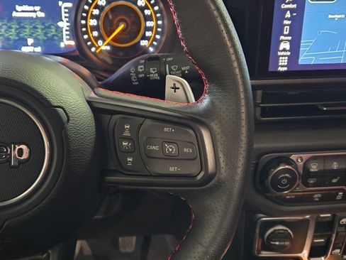 Used 2024 Jeep Wrangler Unlimited Rubicon 392 image 35