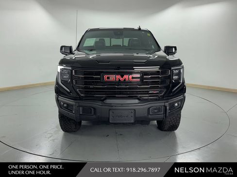 Used 2023 GMC Sierra 1500 AT4X w/ AT4X AEV Edition AWD/4WD image 2