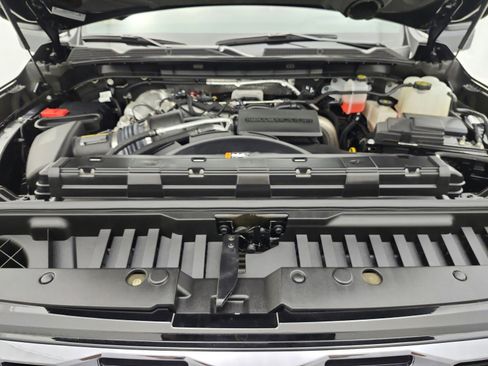 Used 2024 GMC Sierra 3500 Denali Ultimate image 18