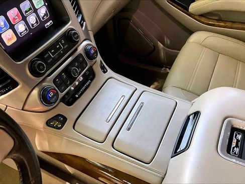 Used 2017 GMC Yukon Denali w/ Open Road Package RWD image 17