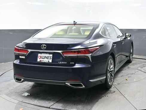 Used 2018 Lexus LS 500 AWD w/ Interior Upgrade Package image 4