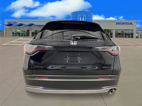 New 2026 Honda HR-V Sport image 4