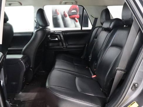 Used 2015 Toyota 4Runner Trail AWD/4WD image 13