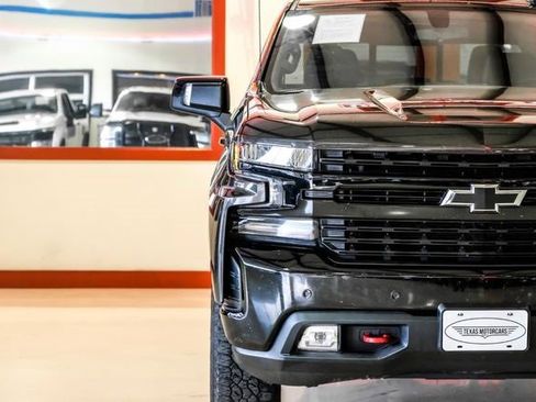 Used 2021 Chevrolet Silverado 1500 LT Trail Boss w/ LT Trail Boss Premium Package image 44
