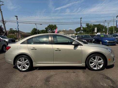Used 2016 Chevrolet Cruze LT w/ RS Appearance Package FWD image 5