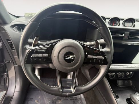 Certified 2023 Nissan Z Performance w/ Floor Mat Package (L93) image 18