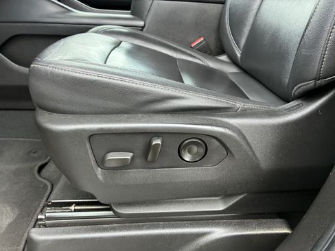 Used 2021 Chevrolet Tahoe LT RWD image 26