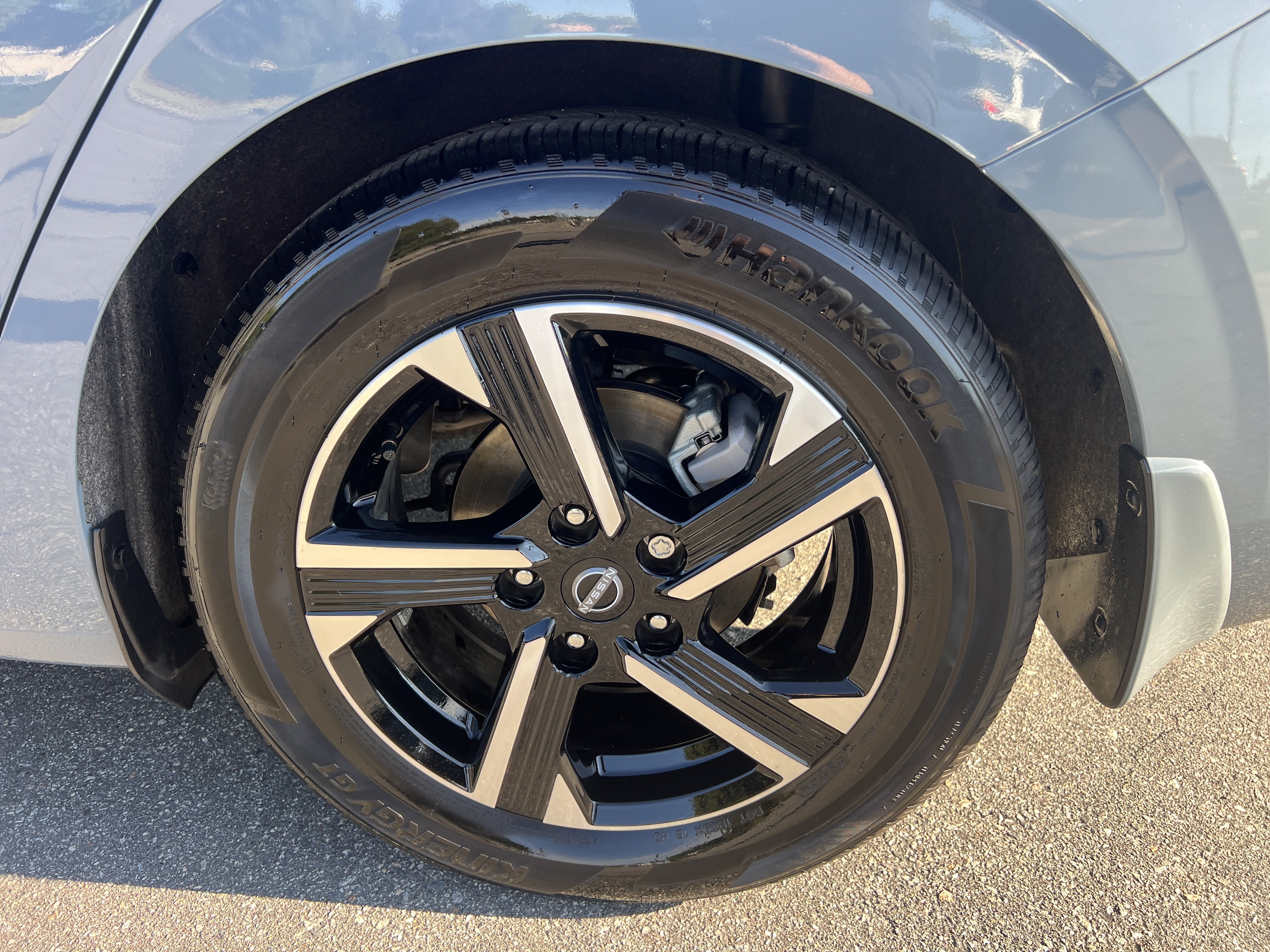 Certified 2025 Nissan Sentra SV w/ All-Weather Package FWD image 10