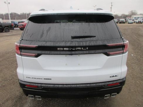 New 2026 GMC Acadia Denali Ultimate image 5