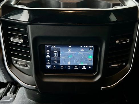 Used 2022 RAM 1500 Big Horn AWD/4WD image 17
