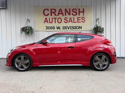 Used 2015 Hyundai Veloster Turbo w/ Option Group 04 FWD image 10