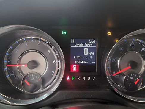 Used 2012 Chrysler Town & Country Touring w/ Entertainment Group #1 image 10