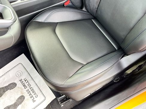 New 2026 Jeep Compass Limited image 18