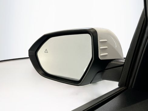 Used 2025 Hyundai Kona SEL image 16