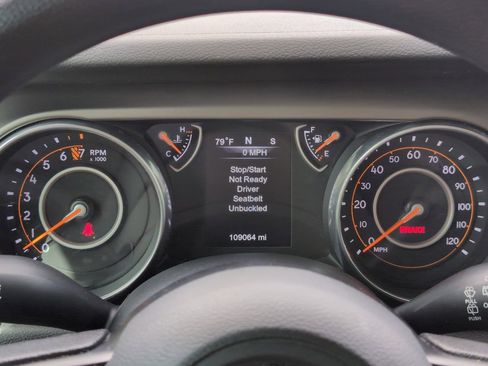 Used 2018 Jeep Wrangler Unlimited Sport AWD/4WD image 17