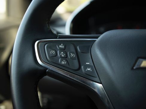 Used 2024 Chevrolet Equinox LT AWD/4WD image 6