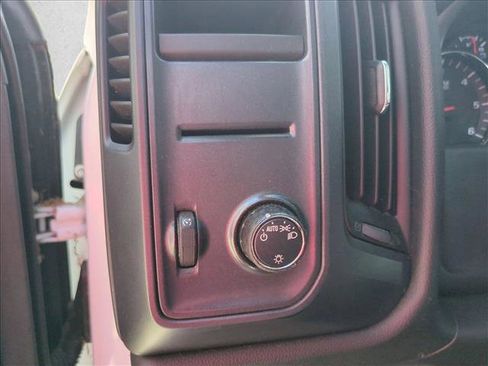 Used 2015 Chevrolet Silverado 1500 W/T RWD image 13