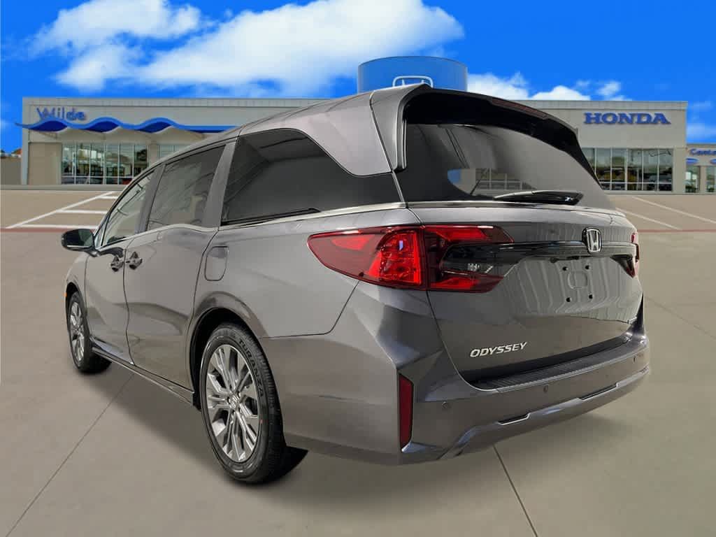 New 2027 Honda Odyssey Touring image 3