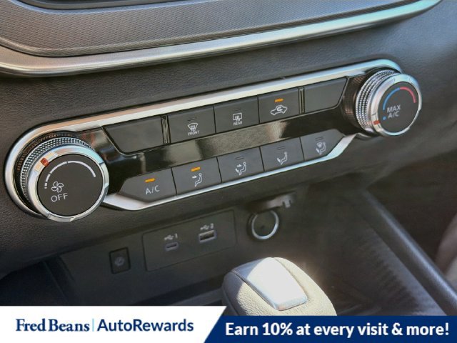 New 2026 Nissan Altima 2.5 SR FWD image 14