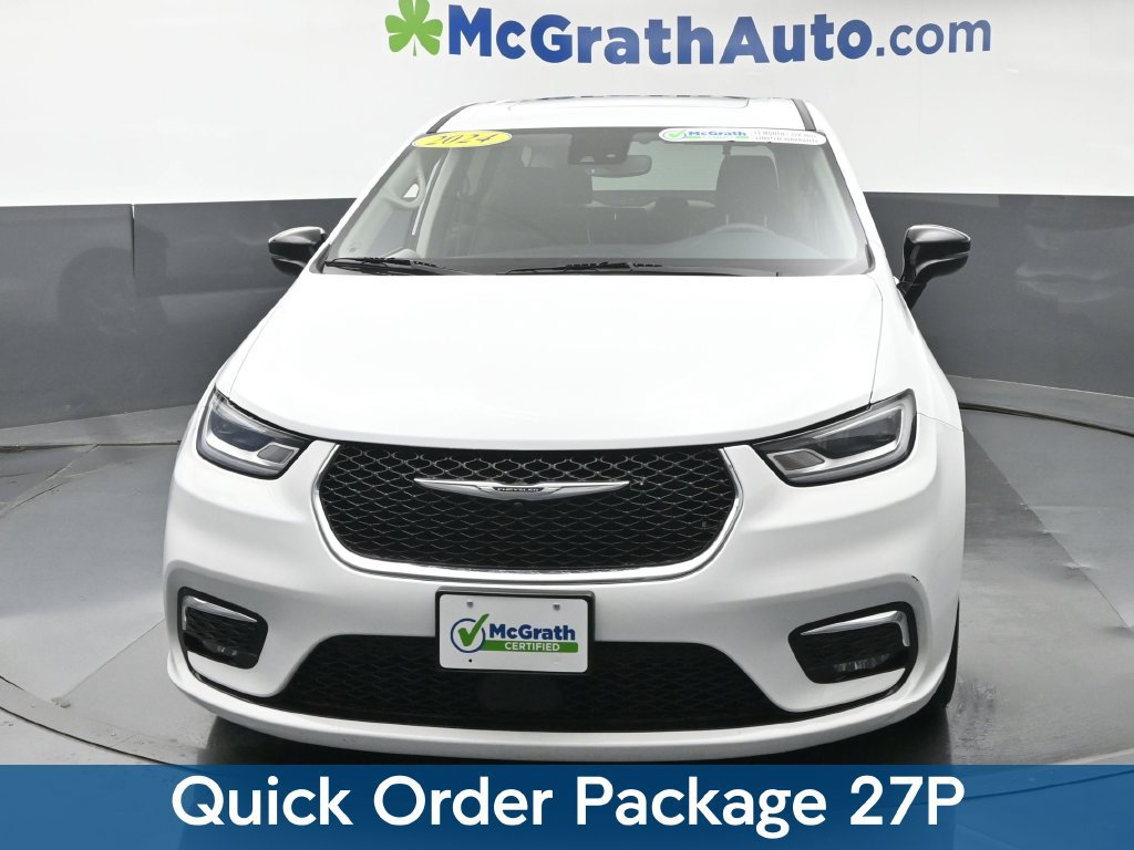 Used 2024 Chrysler Pacifica Limited FWD image 7