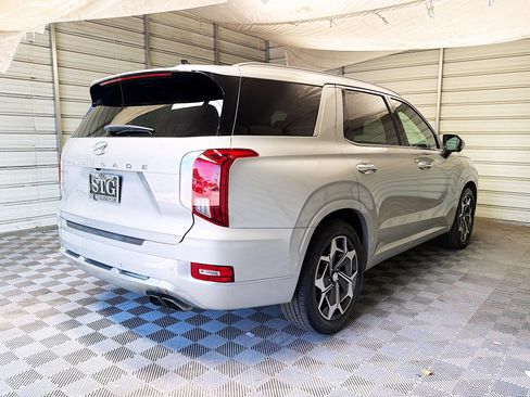 Used 2021 Hyundai Palisade Calligraphy w/ Cargo Package FWD image 4