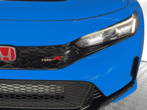 Used 2025 Honda Civic Type R image 11