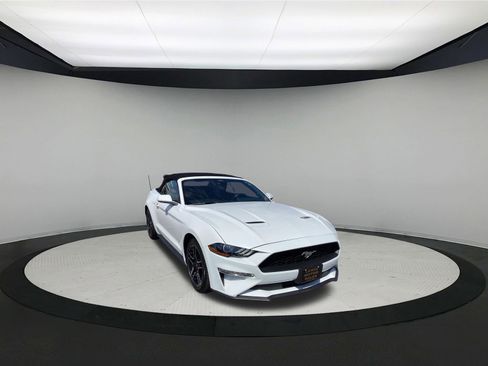 Used 2023 Ford Mustang Premium RWD image 3