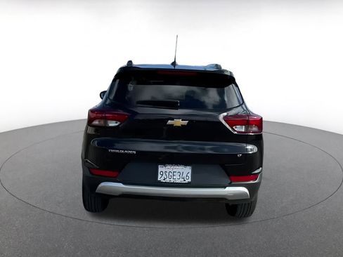 Used 2025 Chevrolet TrailBlazer LT image 12