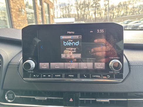 Used 2022 Mitsubishi Outlander ES image 18