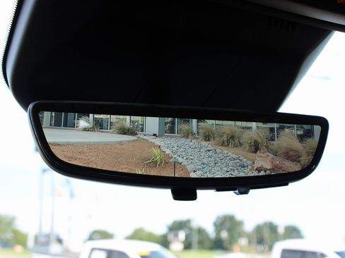 Used 2023 Cadillac Escalade ESV Sport image 19