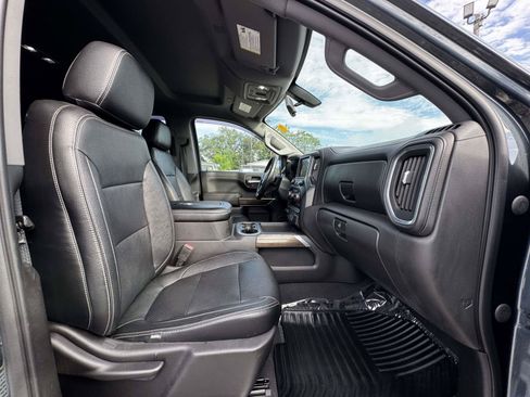 Used 2021 Chevrolet Silverado 1500 RST w/ Convenience Package II AWD/4WD image 18
