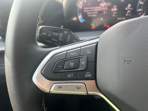 New 2026 Volkswagen Tiguan SE AWD/4WD image 21