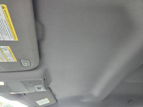 Certified 2017 Ford F150 Lariat image 24